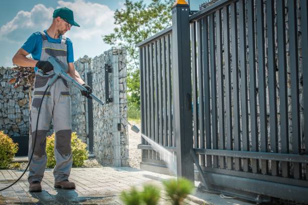 Best Pool Deck Cleaning  in Laureldale, PA